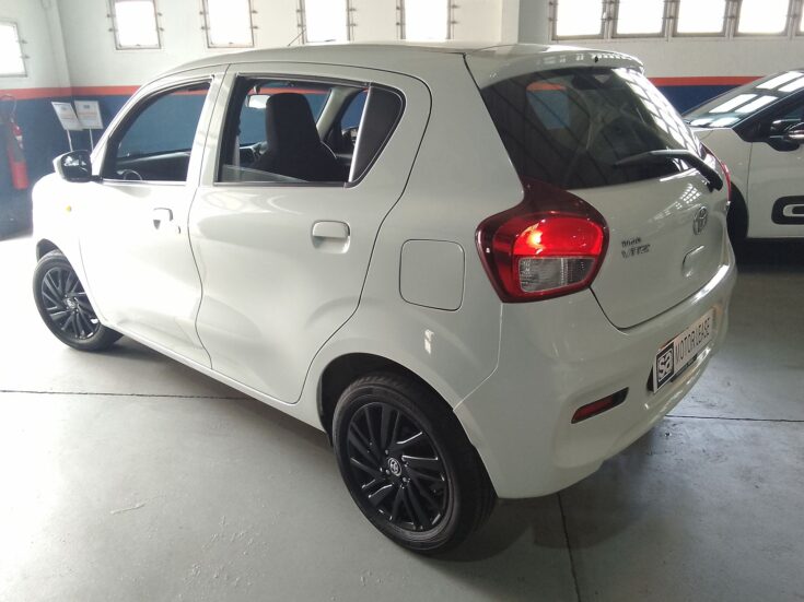 2023 TOYOTA VITZ 1.0 XR AMT – Back Feature Photo