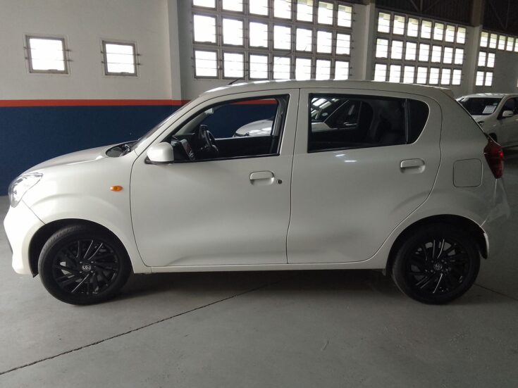 2023 TOYOTA VITZ 1.0 XR AMT – Left Side Photo