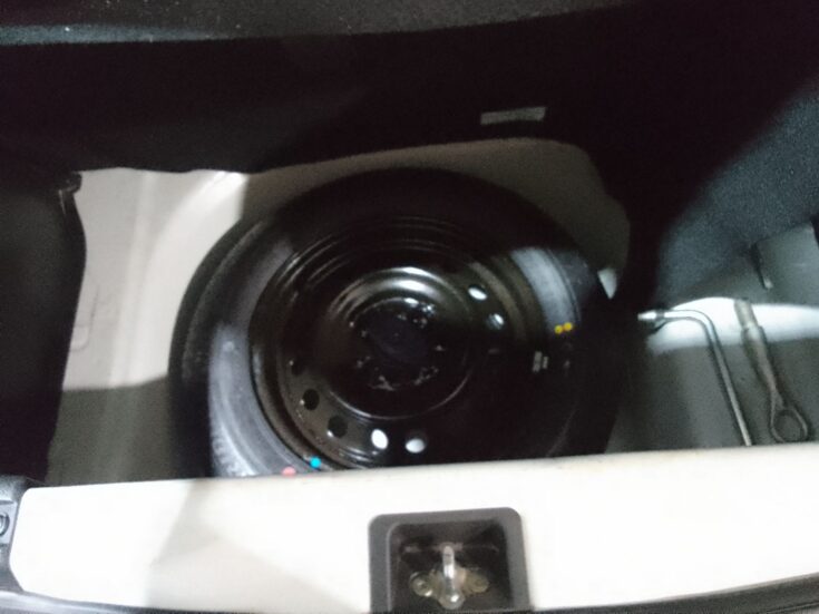 2023 TOYOTA VITZ 1.0 XR MANUAL – Spare Wheel