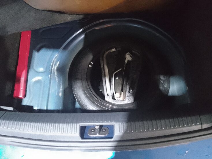 2023 VW POLO VIVO 1.4 TRENDLINE MANUAL – Boot / Loadbin