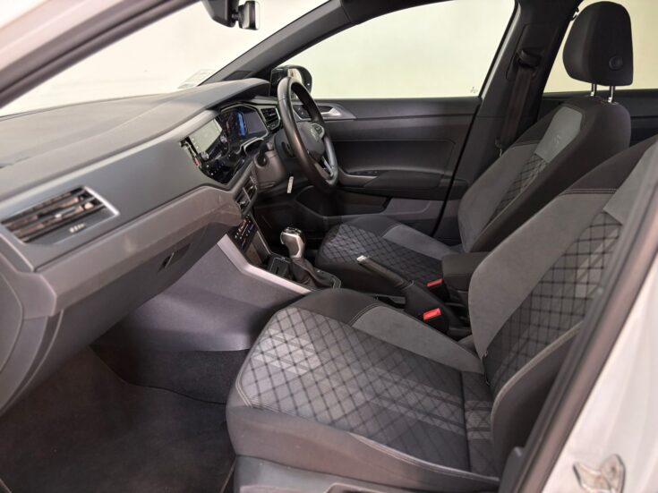 2023 VW TAIGO 1.0 TSI LIFE DSG – Front Seats
