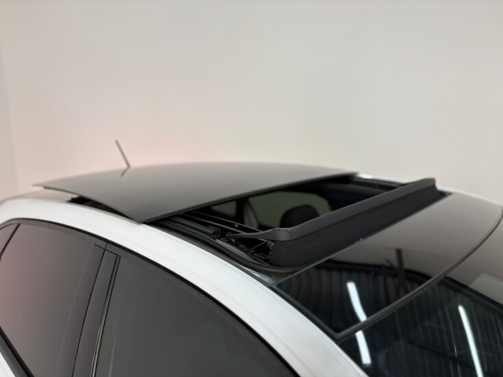 2023 VW TAIGO 1.0 TSI LIFE DSG – Right Side Photo