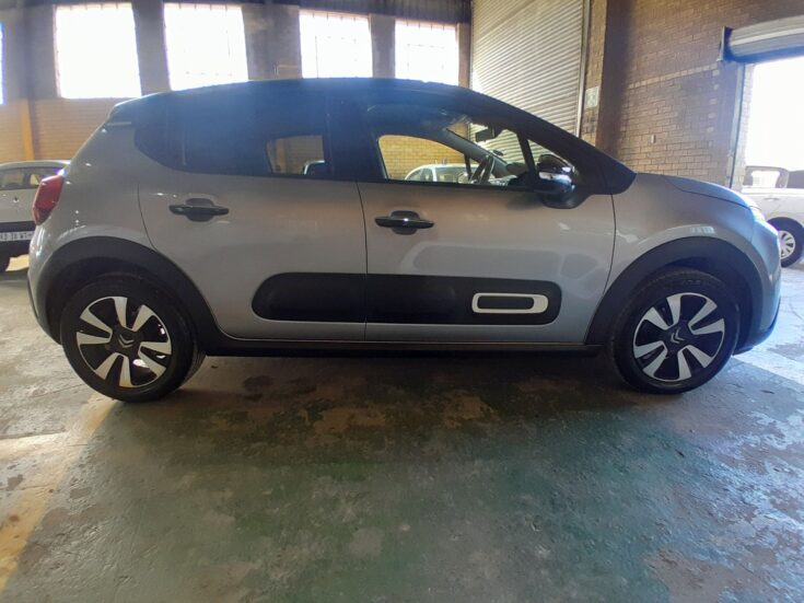 2024 CITROEN C3 1.2 PURE TECH TURBO SHINE AT – Right Side Photo