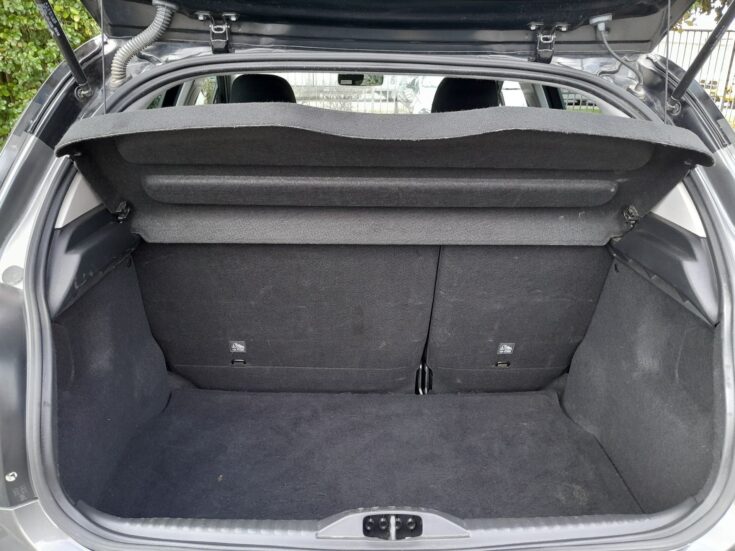 2024 CITROEN C3 1.2 PURETECH SHINE AT – Boot / Loadbin