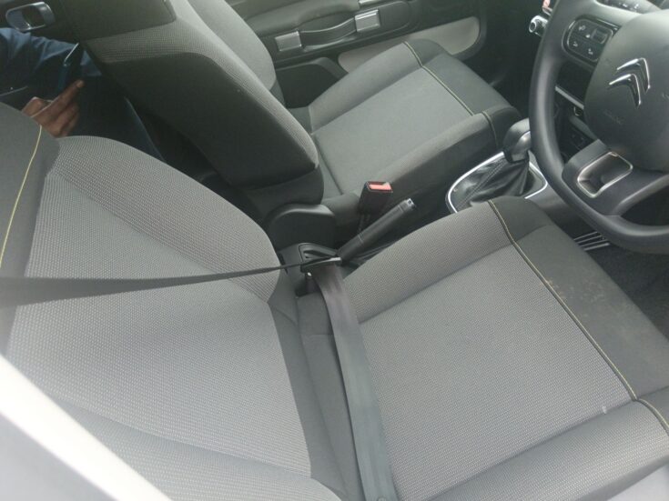 2024 CITROEN C3 1.2 PURETECH SHINE AT – Front Seats