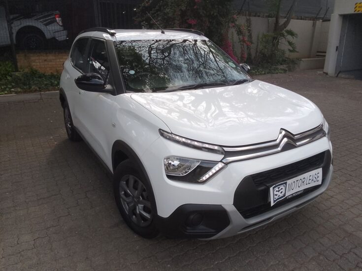 2024 CITROEN C3 FEEL – Front Feature Photo
