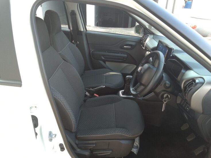2024 CITROEN C3 FEEL – Front Seats