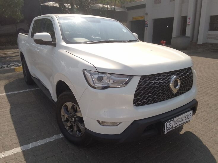 2024 GWM P-SERIES CV DCAB 2.0TD DLX 4X2 8AT – Front Feature Photo