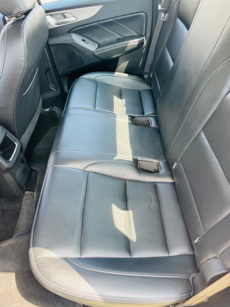 2024 GWM P-SERIES CV DCAB 2.0TD DLX 4X4 8AT – Front Seats