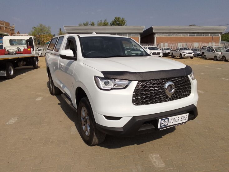 2024 GWM P-SERIES CV SCAB 2.0TD SX 4X2 6MT – Front Feature Photo