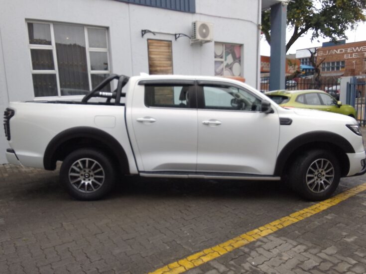 2024 GWM P-SERIES PV DCAB 2.0TD LS 4X2 8AT – Right Side Photo