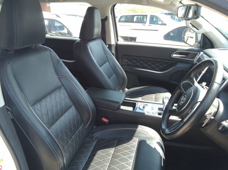 2024 GWM P-SERIES PV DCAB 2.0TD LT 4X4 8AT – Front Seats