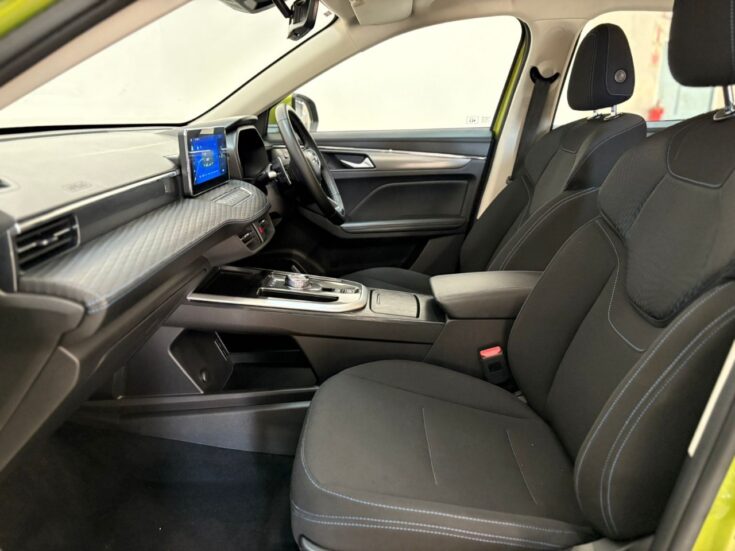 2024 HAVAL JOLION 1.5T PREMIUMN DCT – Front Seats