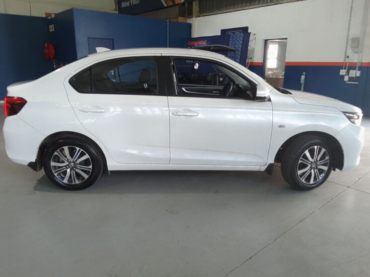 2024 HONDA AMAZE 1.2 COMFORT – Right Side Photo