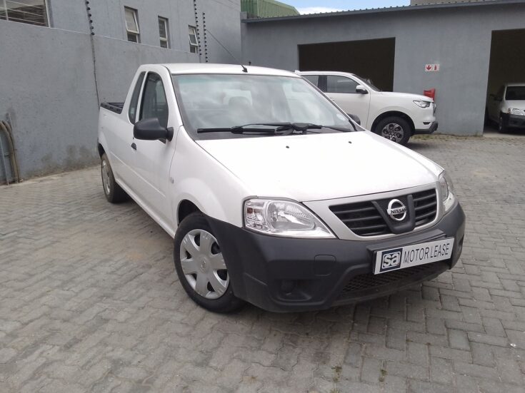 2024 NISSAN NP200 1.6 A/C SAFETY PACK P/U S/C – Front Feature Photo