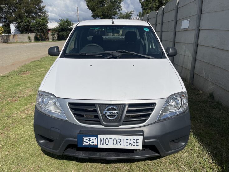 2024 NISSAN NP200 1.6 A/C SAFETY PACK S/C – Front Photo