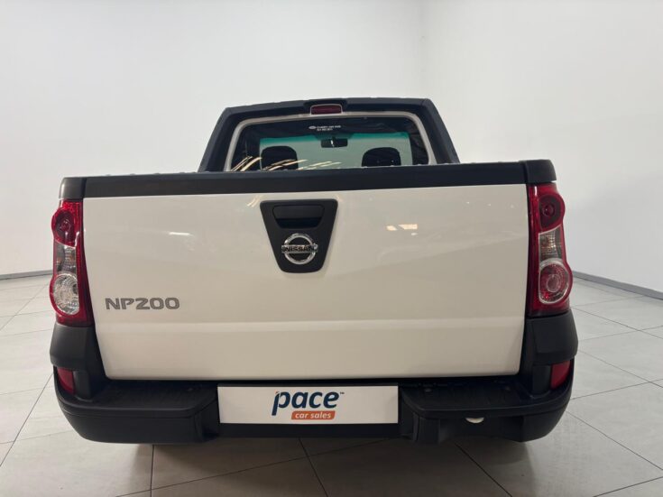 2024 NISSAN NP200 1.6 P/U S/C – Back Photo