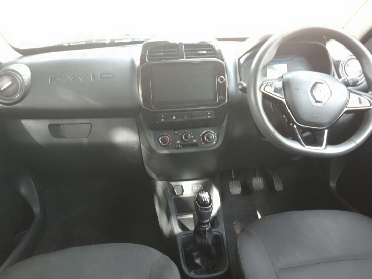 2024 RENAULT KWID DYNAMIQUE MANUAL. – Interior