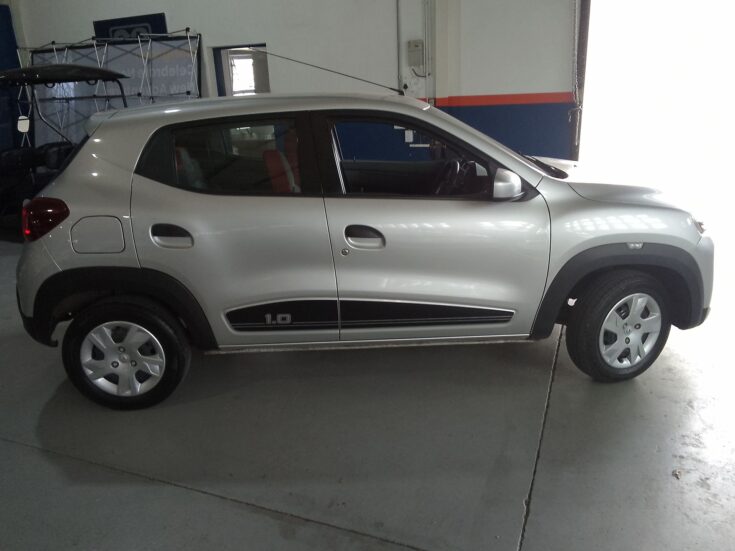 2024 RENAULT KWID DYNAMIQUE MANUAL – Right Side Photo