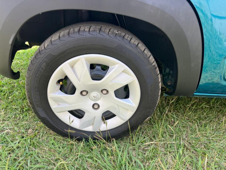 2024 RENAULT KWID DYNAMIQUE MANUAL – Wheel Example