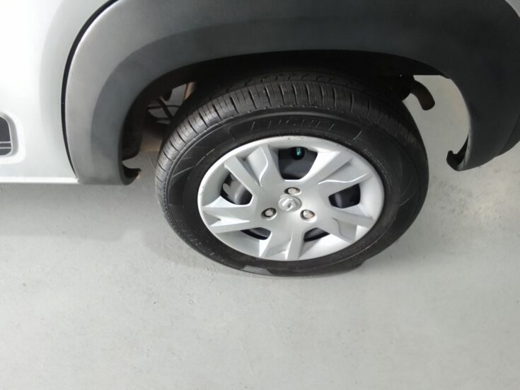 2024 RENAULT KWID DYNAMIQUE MANUAL – Wheel Example