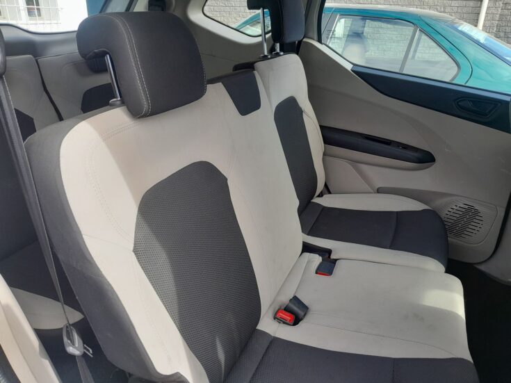 2024 RENAULT TRIBER DYNAMIQUE/ZEN MANUAL – Rear Seats