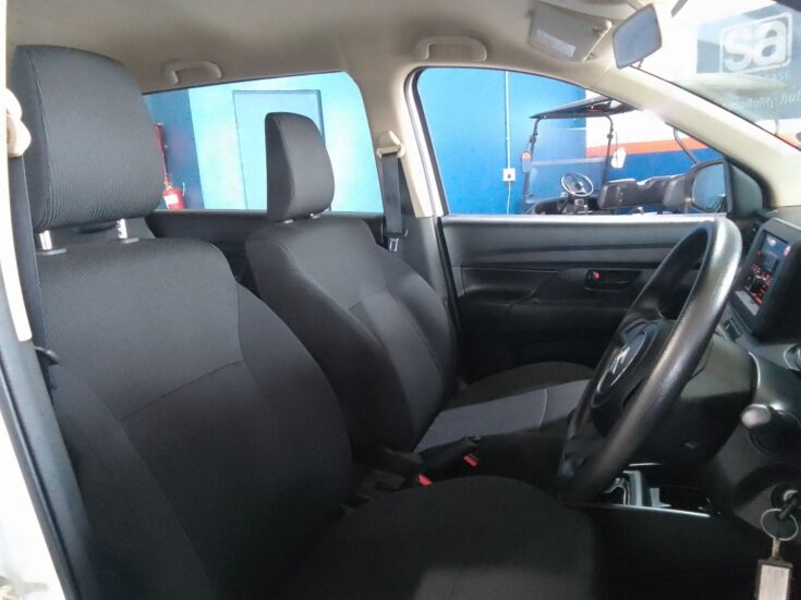 2024 SUZUKI ERTIGA 1.5 GA MANUAL – Front Seats