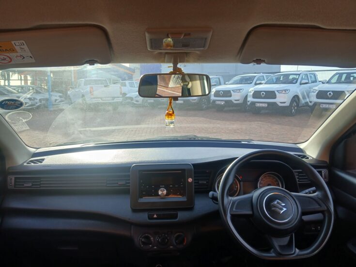 2024 SUZUKI ERTIGA 1.5 GA MANUAL – Interior