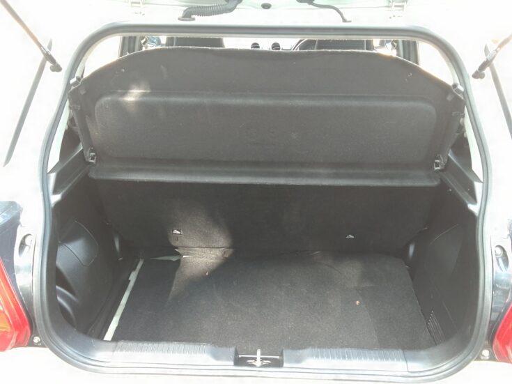2024 SUZUKI SWIFT 1.2 GA MANUAL – Boot / Loadbin