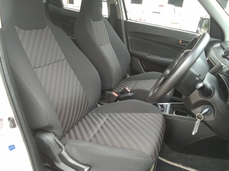 2024 SUZUKI SWIFT 1.2 GA MANUAL – Front Seats