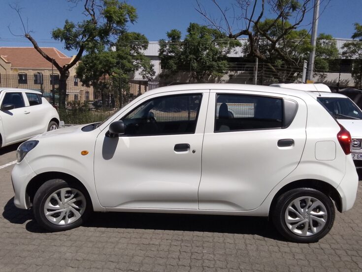 2024 TOYOTA VITZ 1.0 MANUAL – Left Side Photo