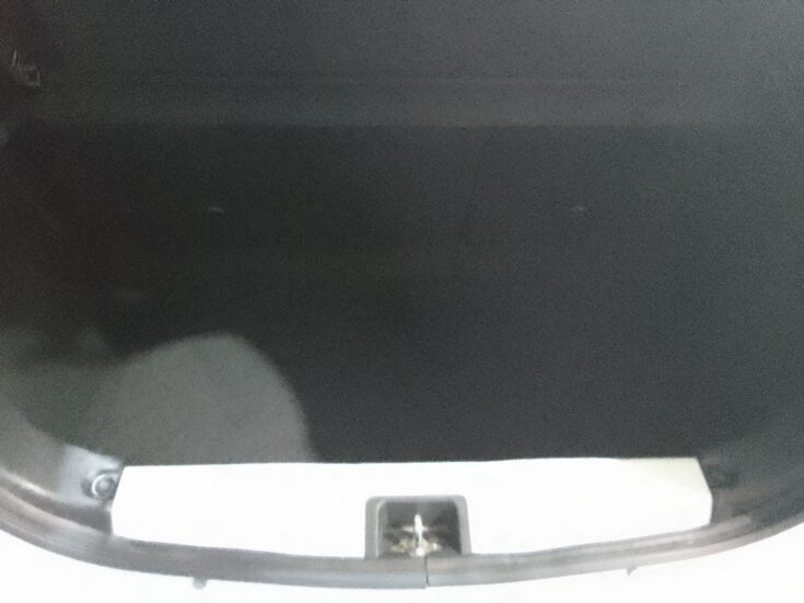 2024 TOYOTA VITZ 1.0 XR AMT – Boot / Loadbin