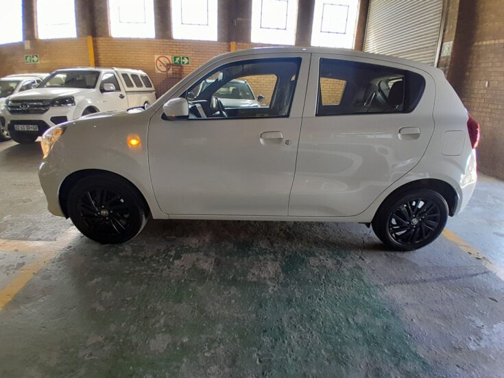 2024 TOYOTA VITZ XR 1.0 AMT – Left Side Photo