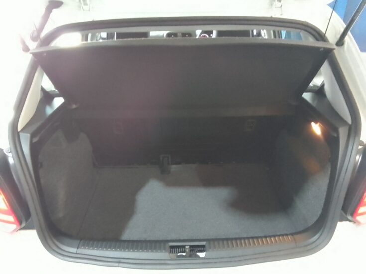 2024 VW POLO VIVO 1.4 TRENDLINE MANUAL – Boot / Loadbin