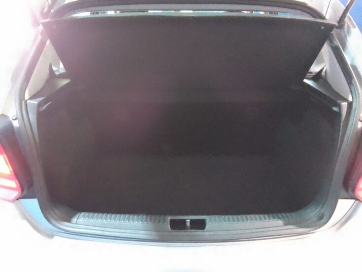 2024 VW POLO VIVO 1.4 TRENDLINE MANUAL – Boot / Loadbin