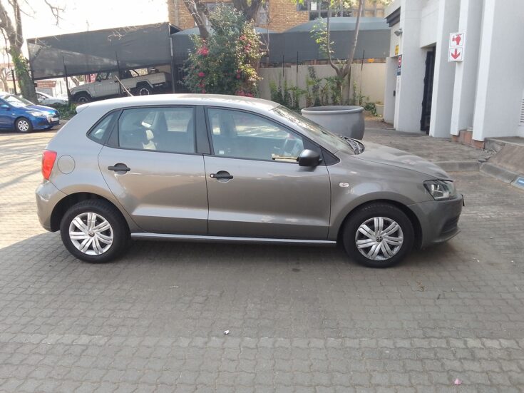 2024 VW POLO VIVO 1.4 TRENDLINE MANUAL – Right Side Photo