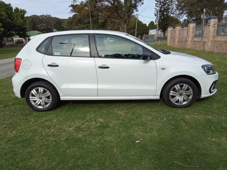 2024 VW POLO VIVO 1.4 TRENDLINE MANUAL – Right Side Photo