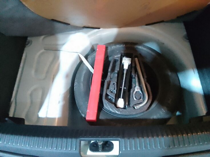 2024 VW POLO VIVO 1.4 TRENDLINE MANUAL – Spare Wheel