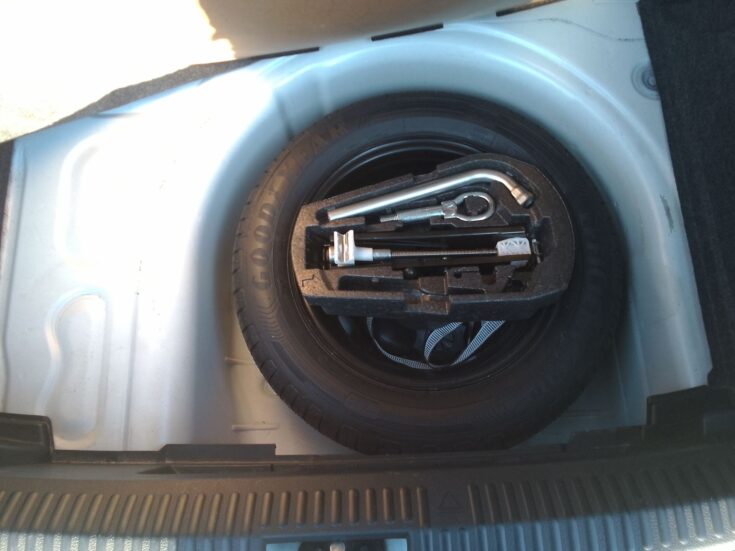 2024 VW POLO VIVO 1.4 TRENDLINE MANUAL – Spare Wheel