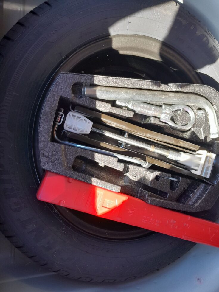 2024 VW POLO VIVO 1.4 TRENDLINE MANUAL – Spare Wheel