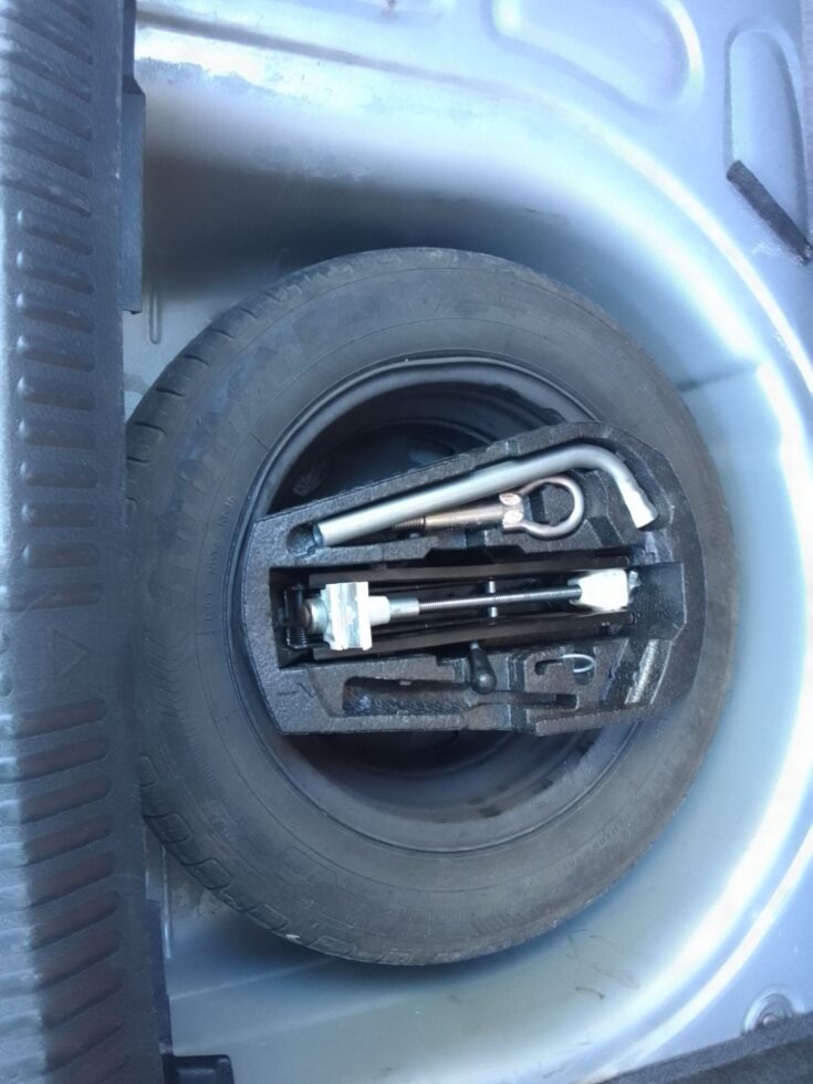 2024 VW POLO VIVO 1.4 TRENDLINE MANUAL – Spare Wheel