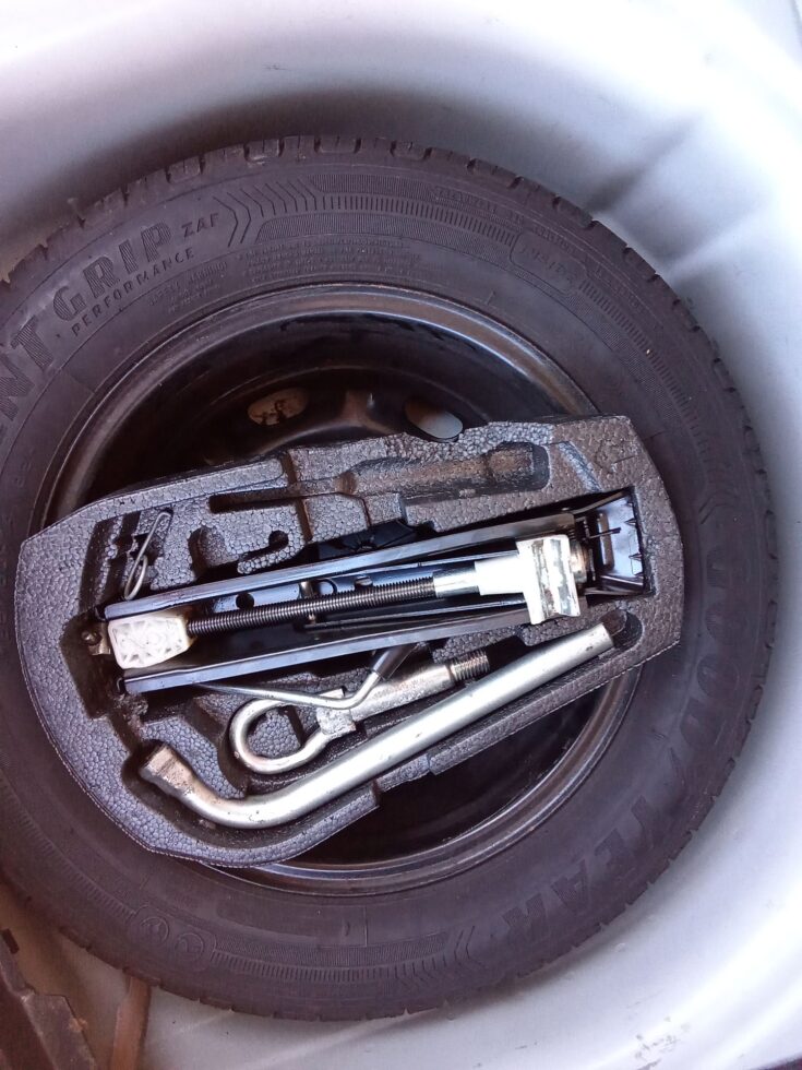 2024 VW POLO VIVO 1.4 TRENDLINE MANUAL – Spare Wheel