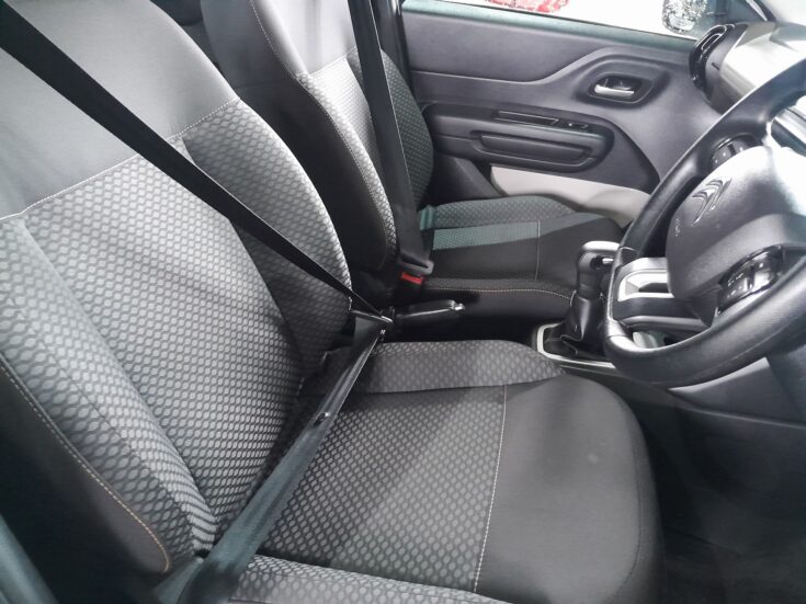 2025 CITROEN C3 PLUS 1.2 – Front Seats