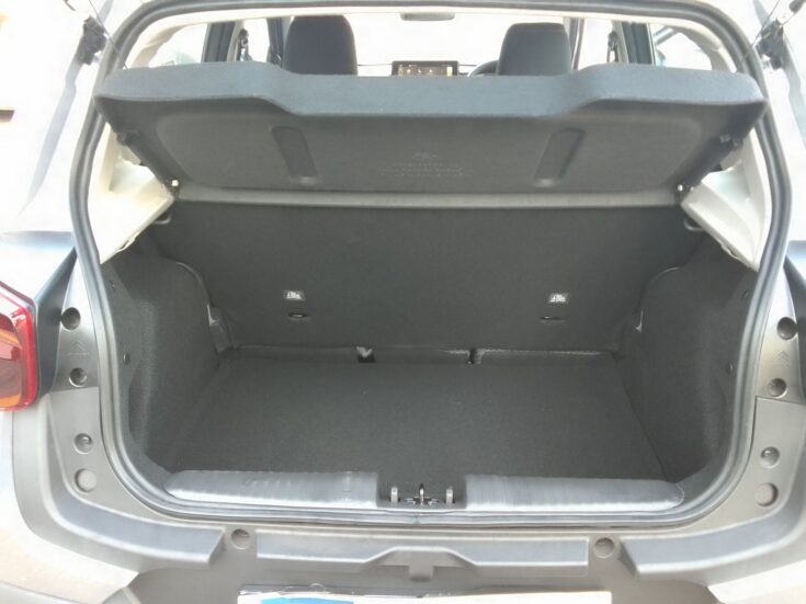 2025 CITROEN C3 PLUS 1.2 MANUAL – Boot / Loadbin