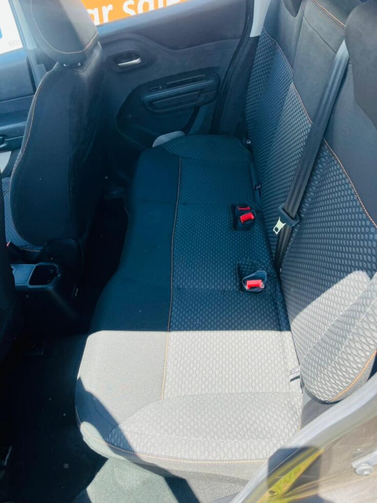 2025 CITROEN C3 PLUS 1.2 MANUAL – Rear Seats