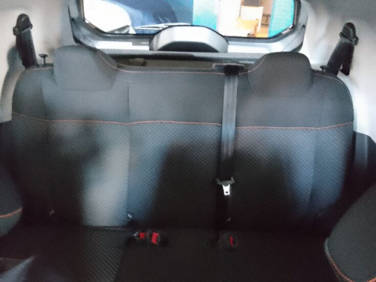 2025 CITROEN C3 PLUS 1.2 MANUAL – Rear Seats