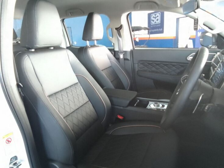 2025 GWM P-SERIES PV DCAB 2.0TD LS 4X2 8AT – Front Seats