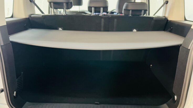 2025 GWM TANK 300 2.4TD LUXURY 4X2 AT – Boot / Loadbin