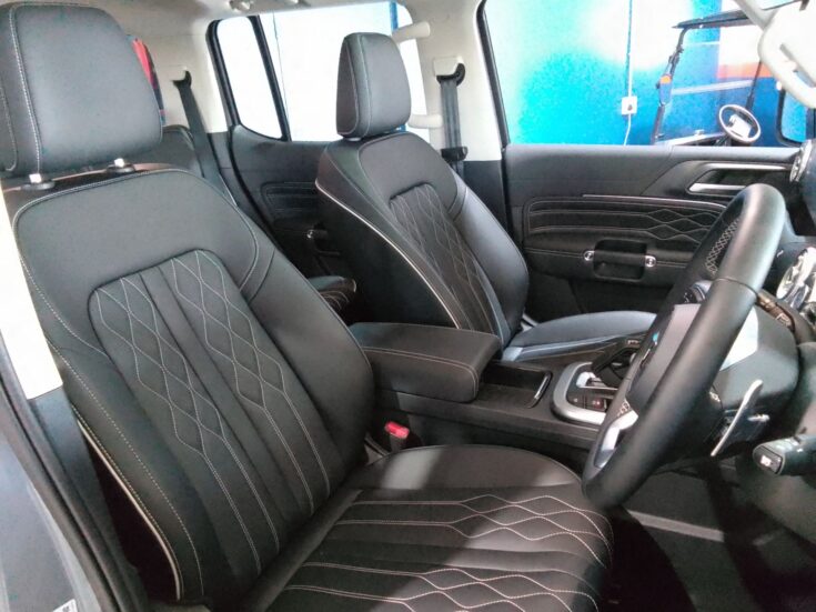 2025 GWM TANK 300 2.4TD LUXURY 4X2 AT – Front Seats