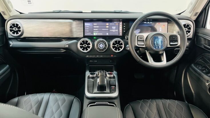 2025 GWM TANK 300 2.4TD LUXURY 4X2 AT – Interior